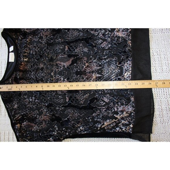 CHICOS Animal Print Velvet Burnout Women's Top Size 3/L Pull over Dark Goth - Picture 3 of 7